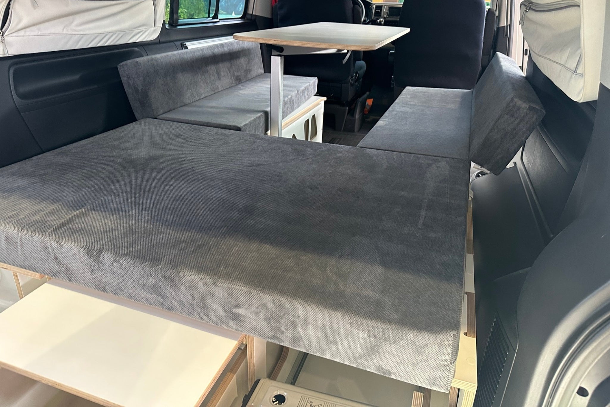 Moonbox Campingbox mit Tisch Van/Bus 124cm Modify Weiß