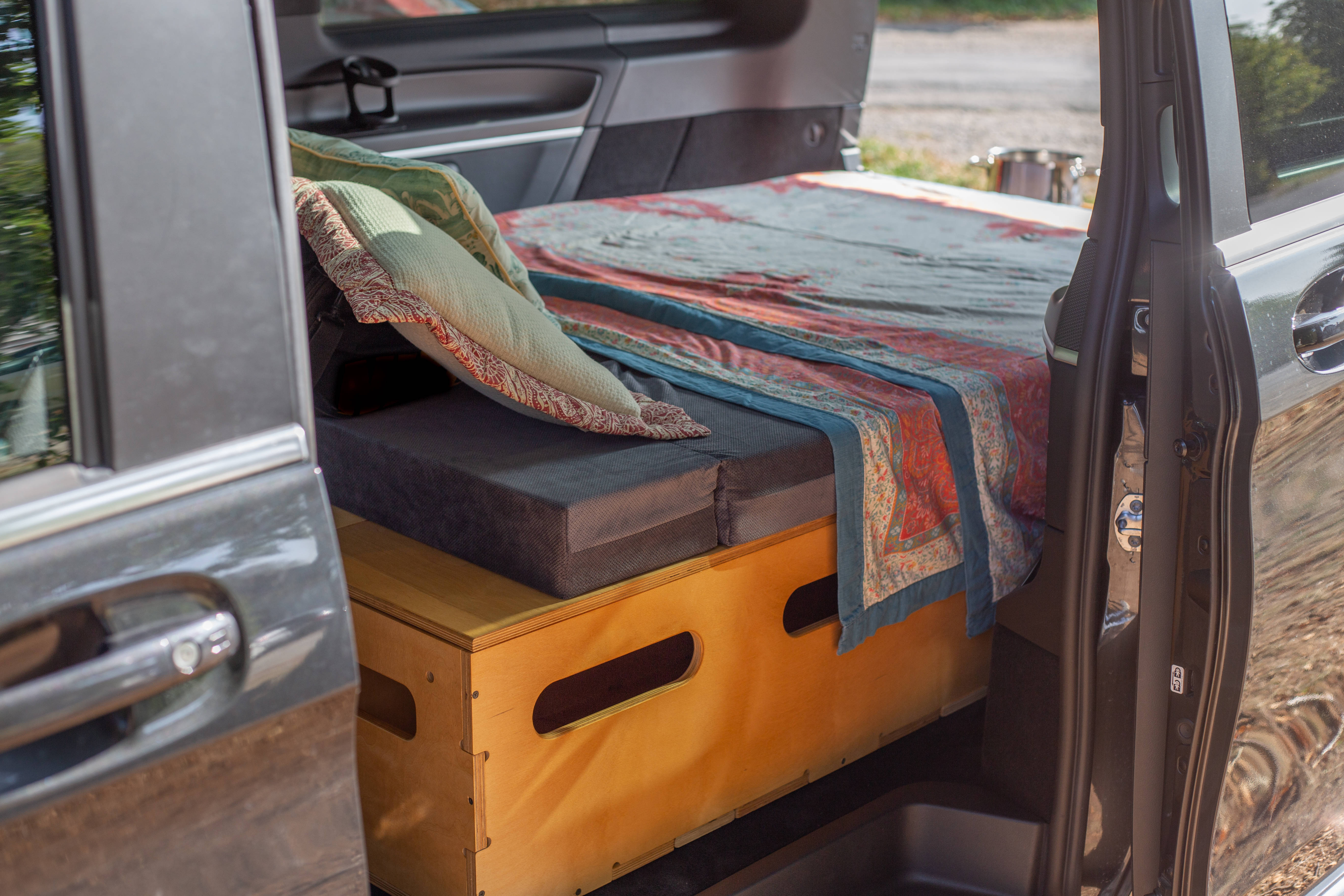 Moonbox Campingbox mit Tisch Van/Bus 124cm Natur