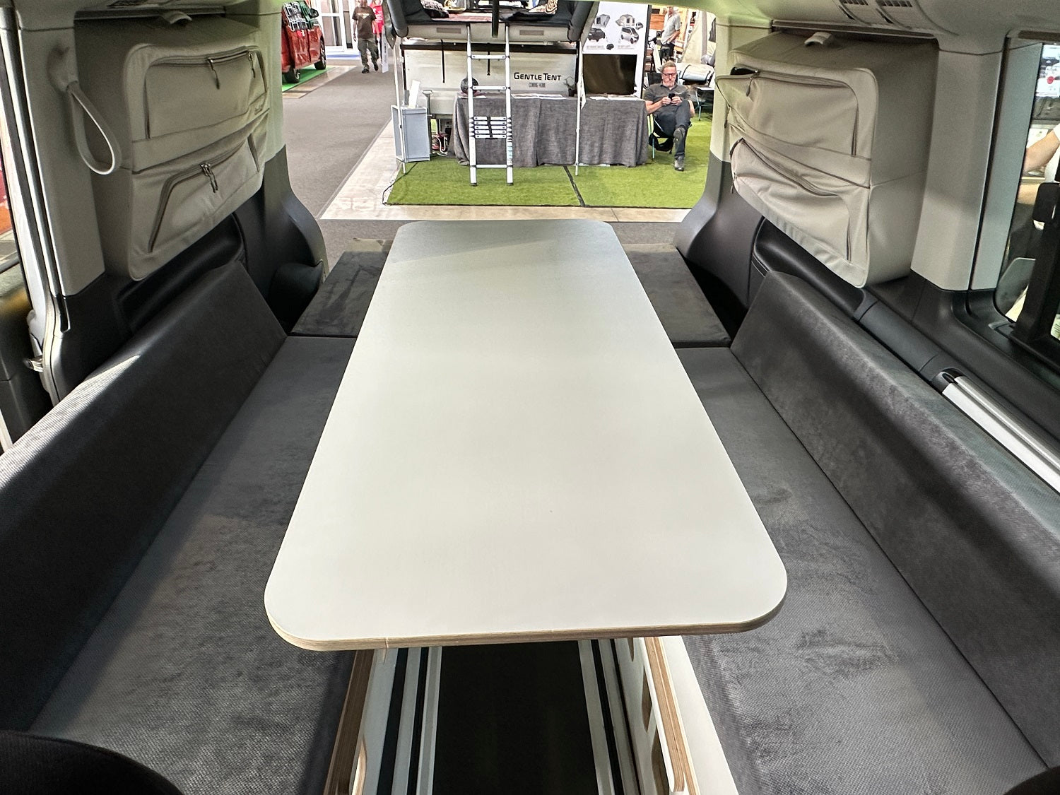 Moonbox Campingbox mit Tisch Van/Bus 119cm Modify Weiß